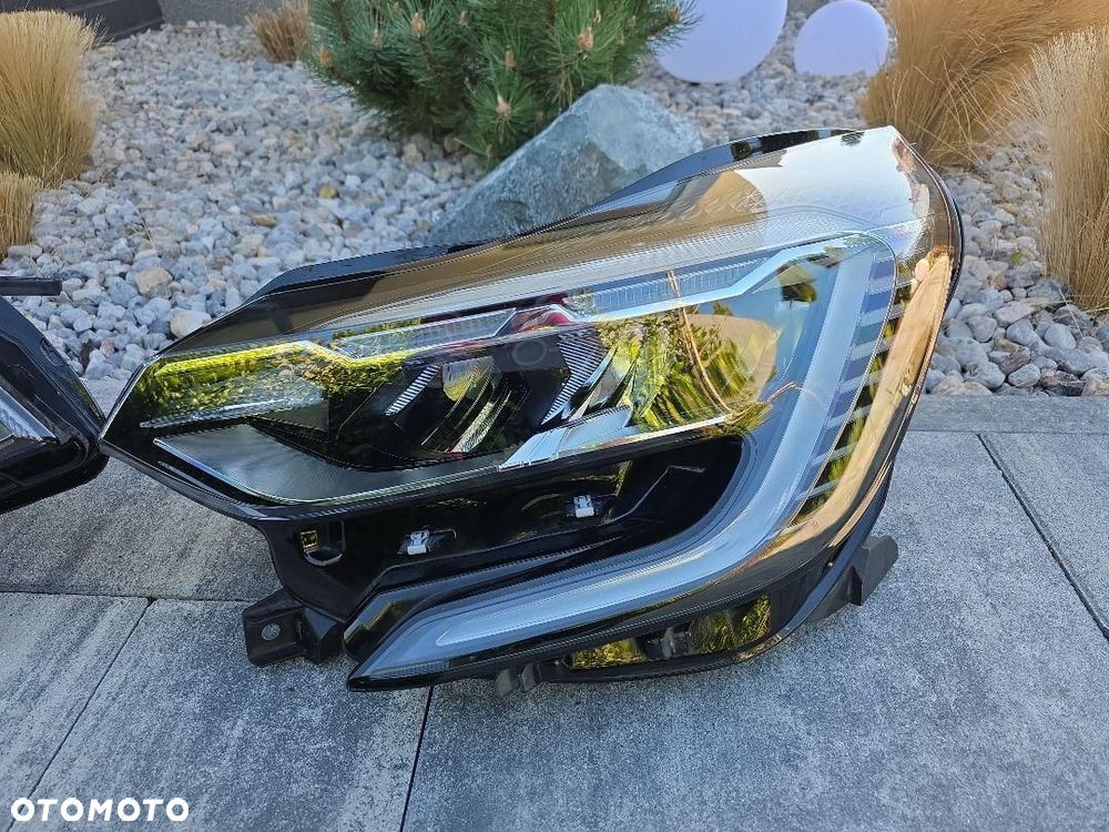 RENAULT CAPTUR II 2 Kompletne Full Led Długi 260600666R 260104900R Chrom - 3