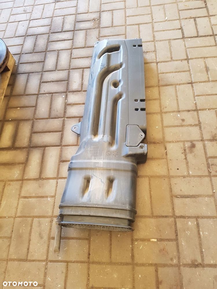 KOMIN WLOT FILTRA POWIETRZA MAN TGL TGM EURO 6 - 1