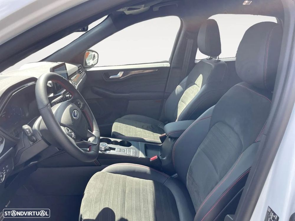 Ford Kuga 2.5 PHEV ST-Line X - 10