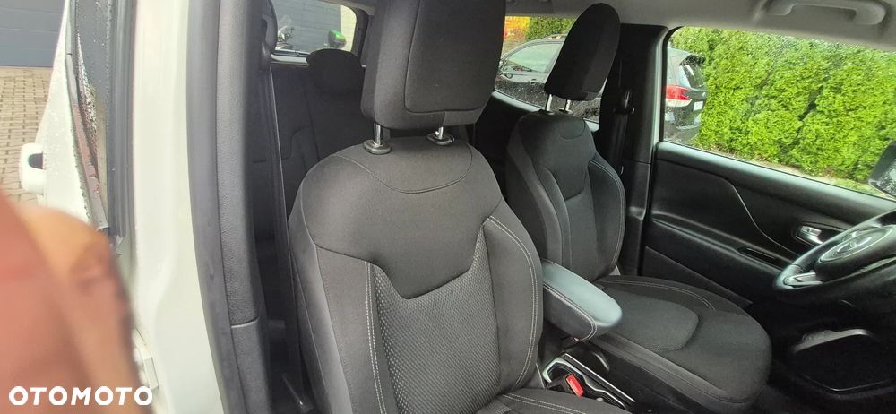 Jeep Renegade 1.3 GSE T4 Turbo Limited FWD S&S - 25