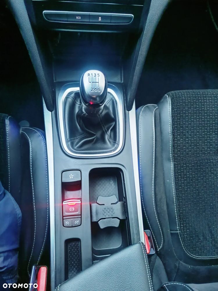 Renault Megane 1.5 Blue dCi Limited - 26