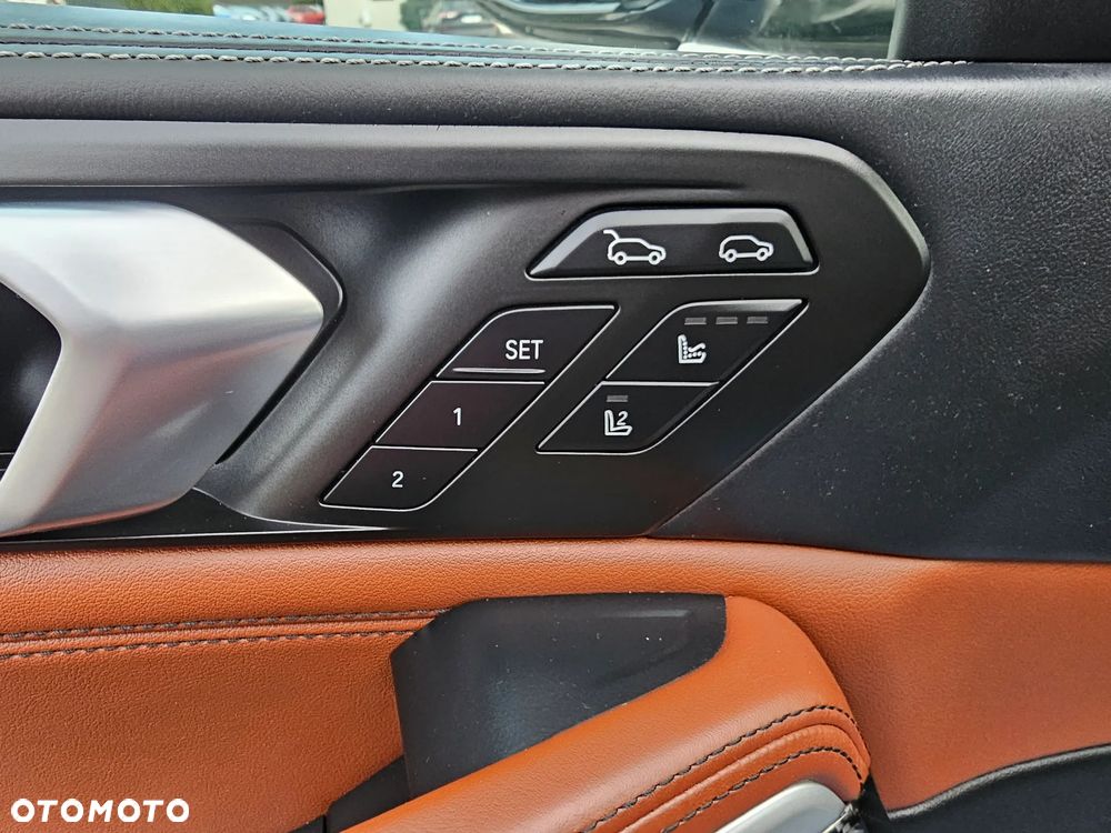 BMW X6 - 15