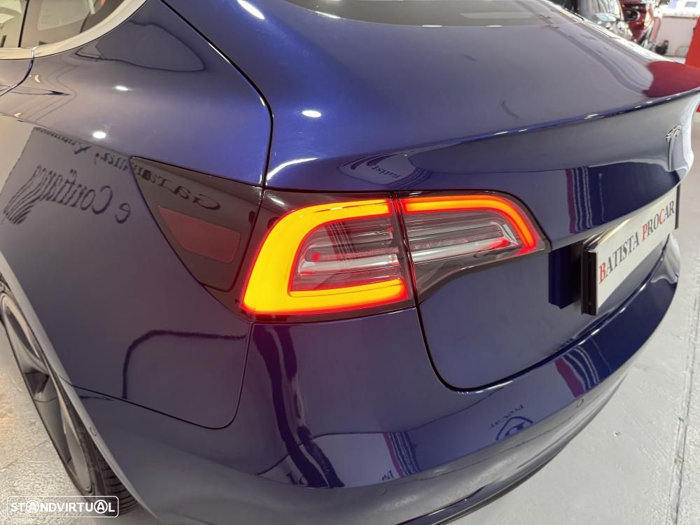 Tesla Model 3 Long-Range Dual Motor AWD - 24
