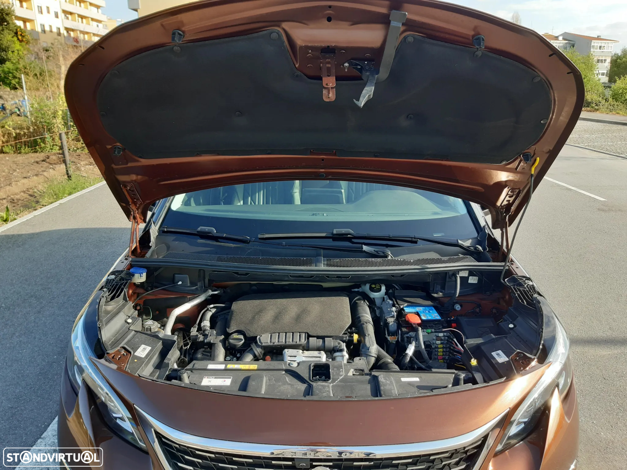 Peugeot 3008 PureTech 130 Stop & Start GPF Allure Pack - 24