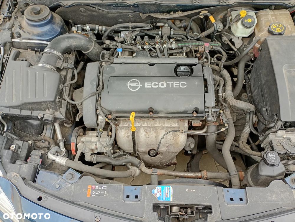 Opel Insignia 1.8 Sport - 16