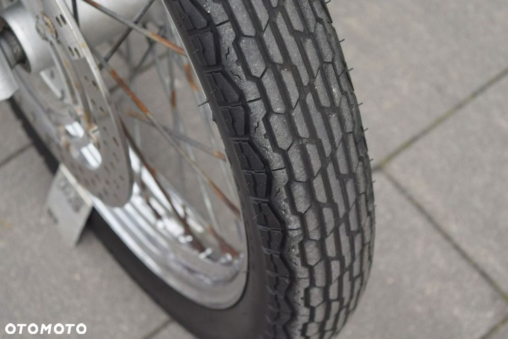Yamaha XV - 9