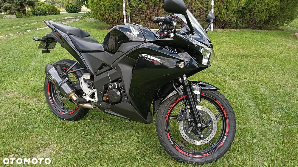 Honda CBR - 1
