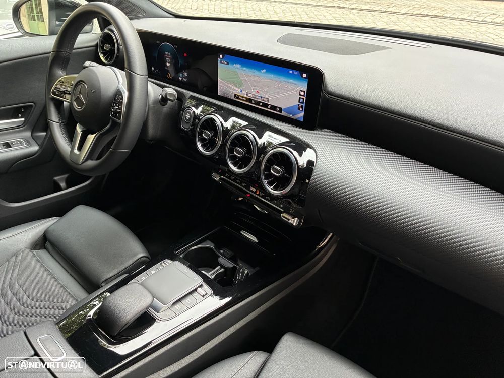 Mercedes-Benz A 250 e Style Plus - 18