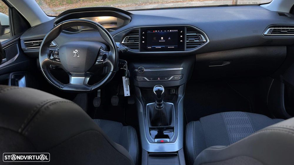 Peugeot 308 1.5 BlueHDi Allure Pack - 36