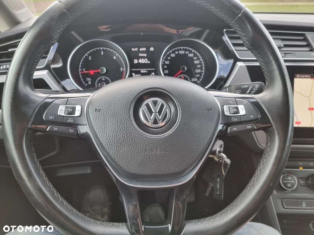 Volkswagen Touran 1.6 TDI SCR (BlueMotion Technology) SOUND - 12