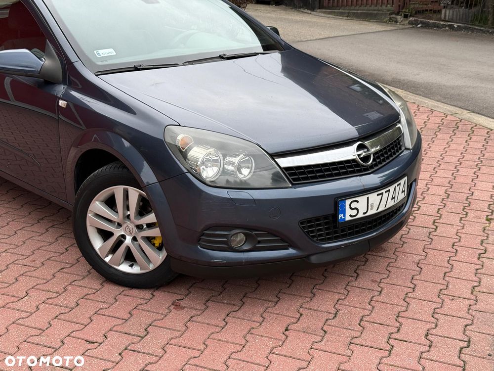 Opel Astra 1.8 Sport - 18