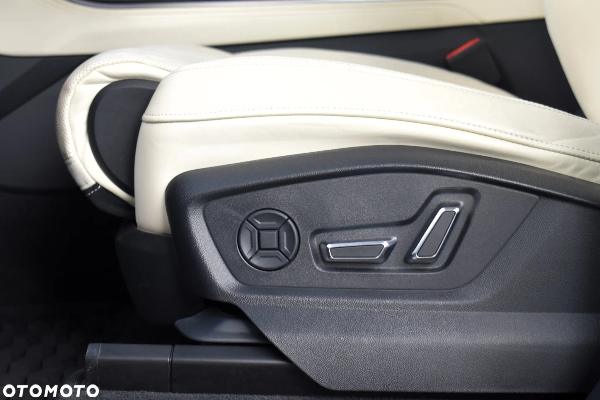 Audi SQ8 - 13