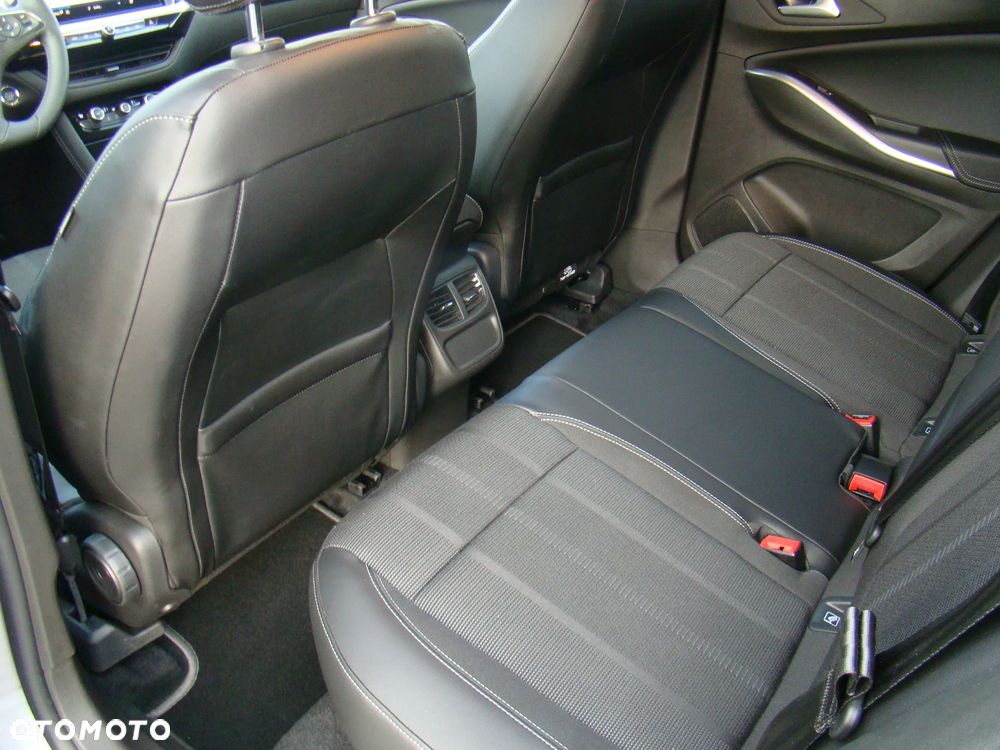 Opel Grandland 1.2 DI Automatik GS Line - 35