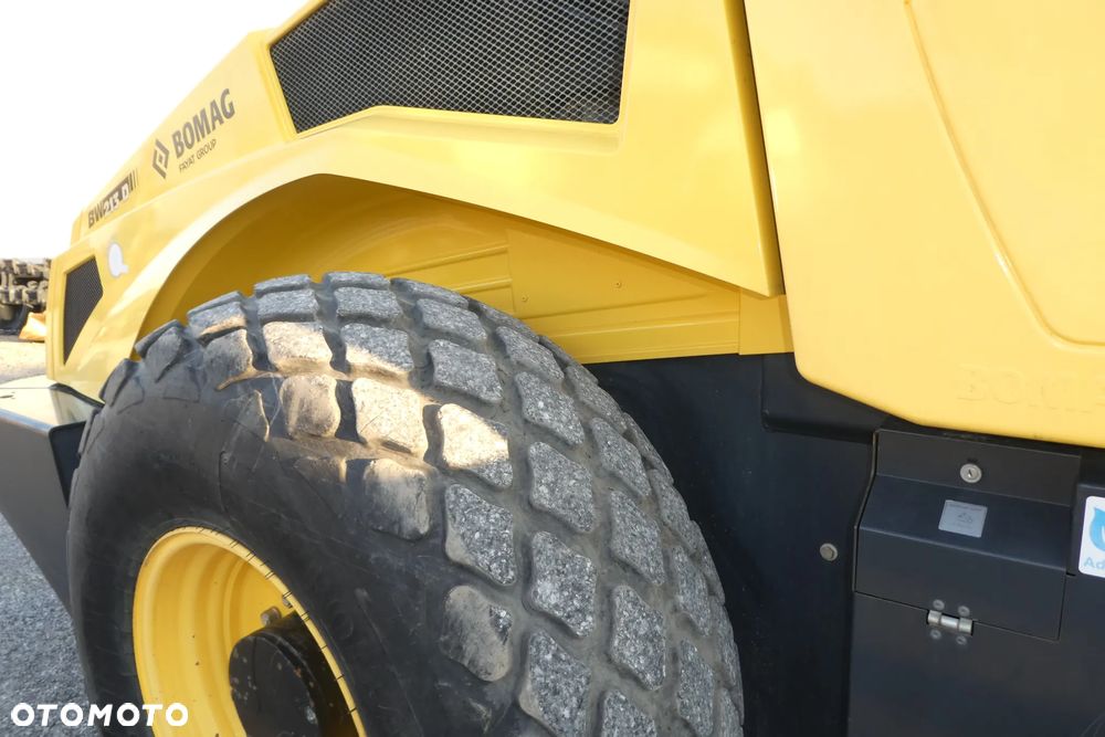 Bomag BW 213 D-5  SPROWADZONY - 8