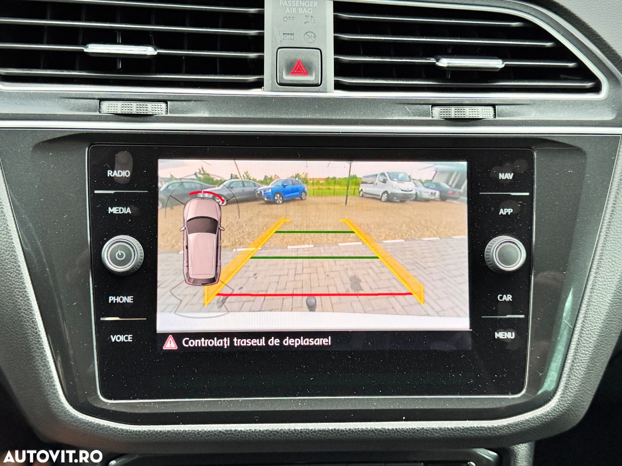 Volkswagen Tiguan 2.0 TDI SCR DSG 4Motion R-Line - 12