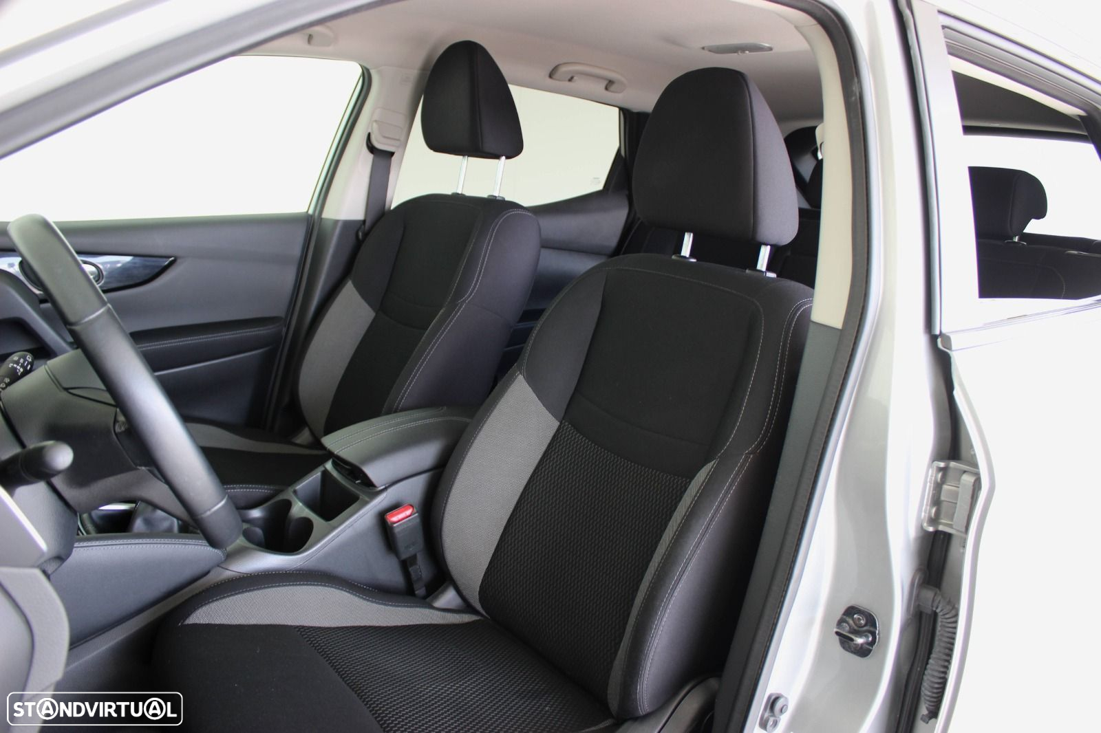 Nissan Qashqai 1.5 dCi Business Edition - 31