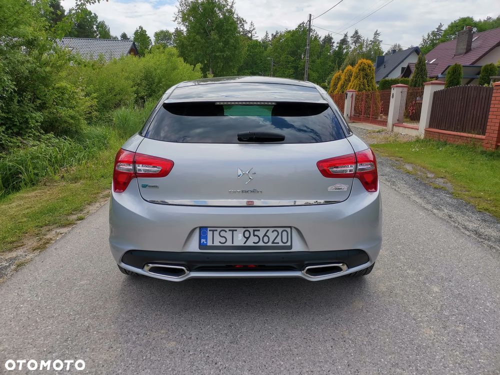 Citroën DS5 1.6 e-HDi Chic MCP - 2