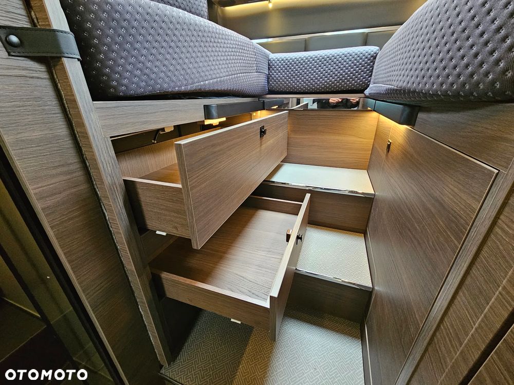 Adria Supersonic 780 DL - 31