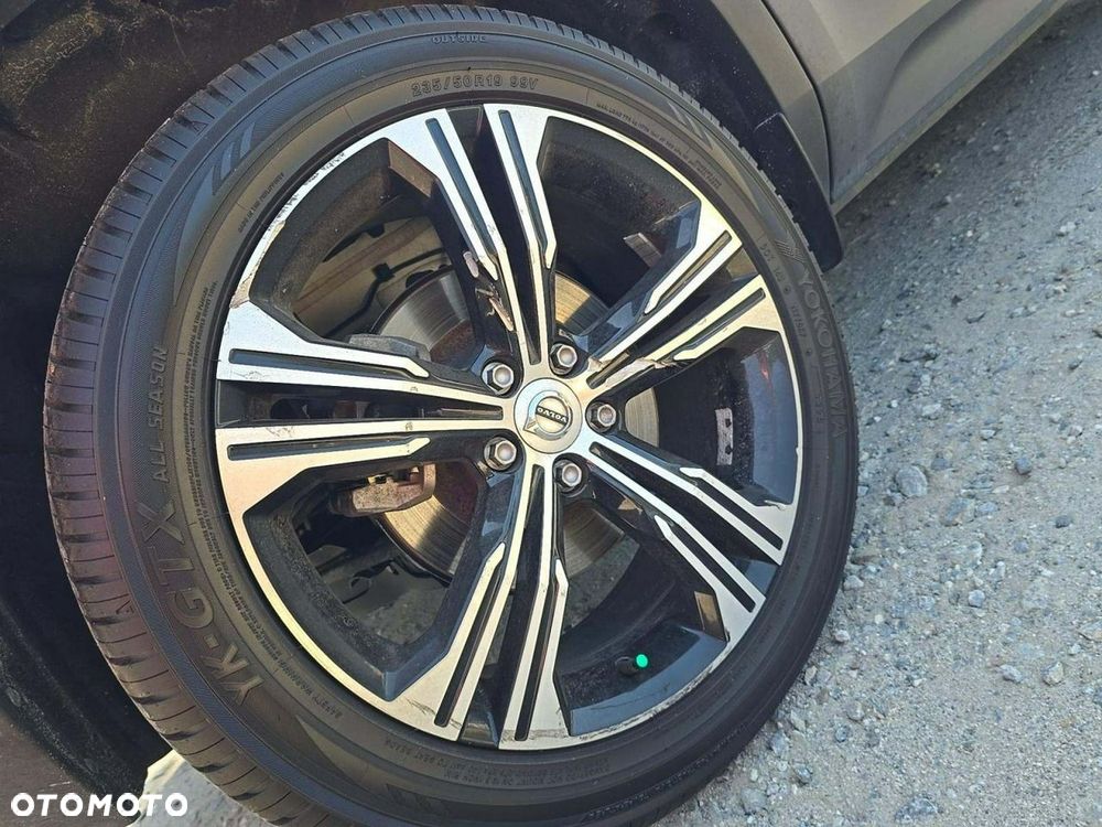 Volvo XC 40 T5 AWD Inscription - 16