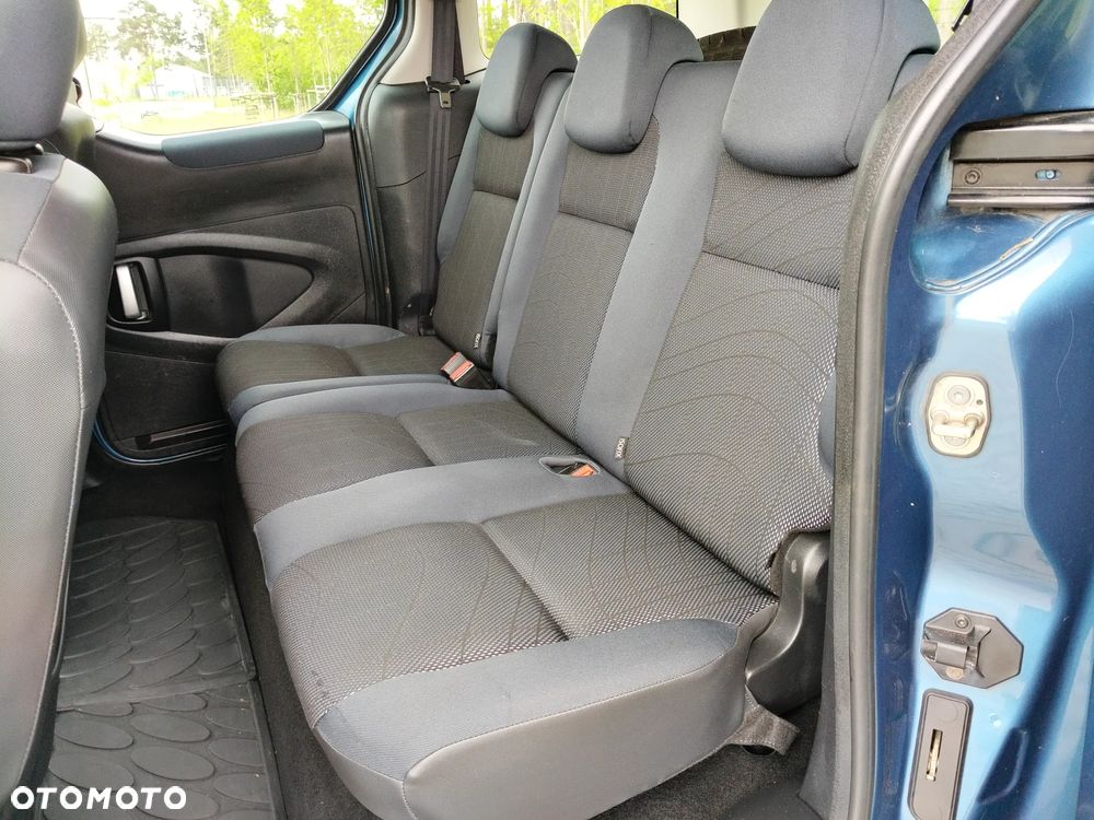 Peugeot Partner 1.6 HDi Active - 11