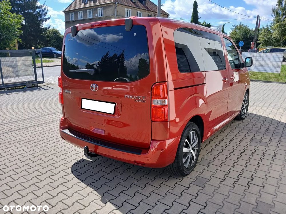 Toyota ProAce 2,0-l-D-4D L1 (8-Si.) Verso Family Comfort - 16
