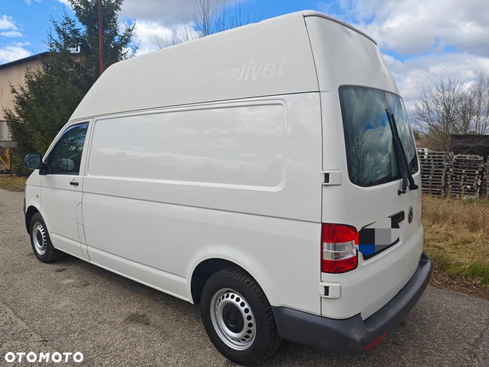 Volkswagen TRANSPORTER T5 - 2