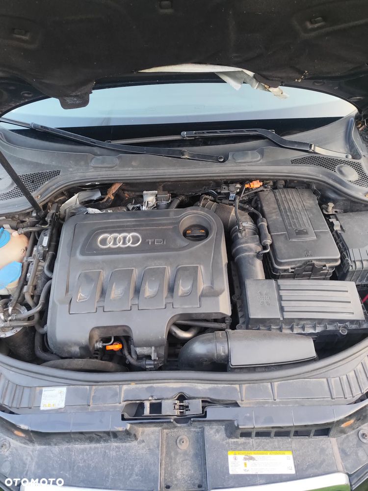 Audi A3 Sportback - 12