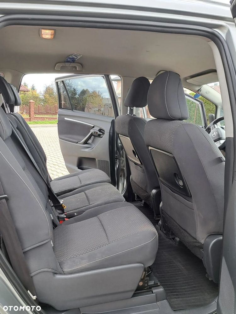 Toyota Verso 1.8 Premium EU5 7os - 12