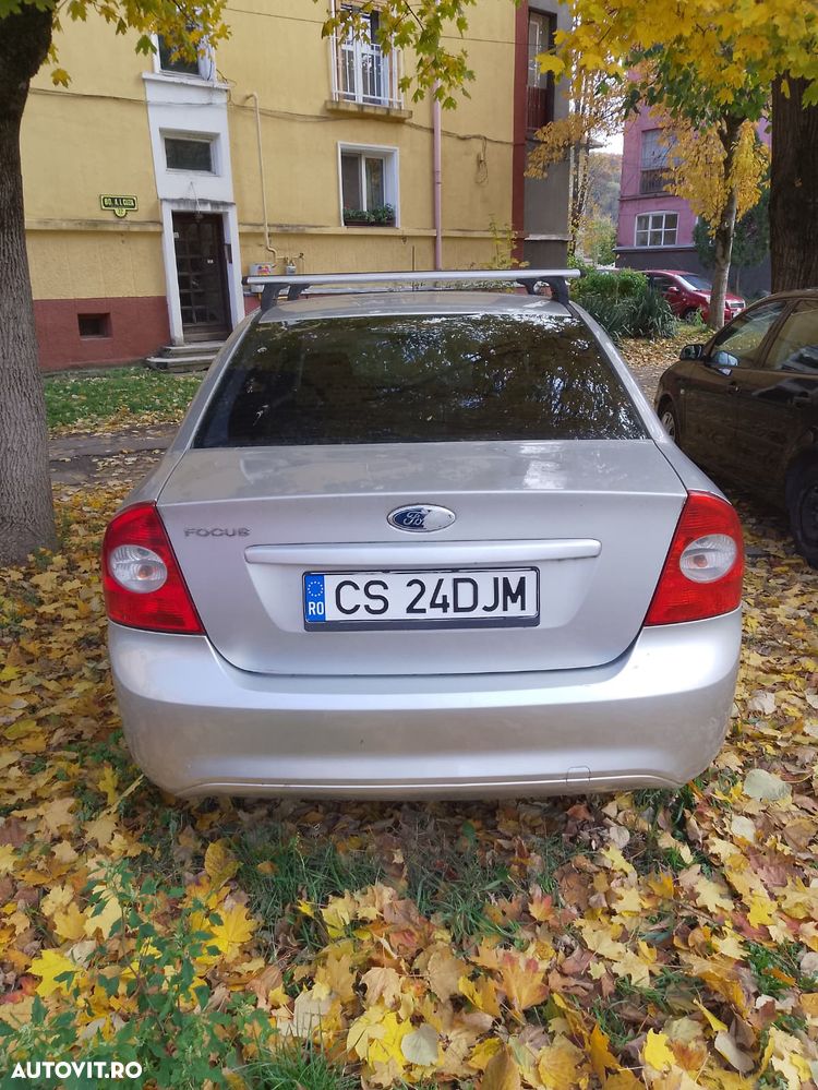 Ford Focus 1.6 Ti-VCT Trend - 5