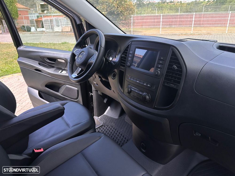Mercedes-Benz eVito Tourer 90 kWh Longo - 16