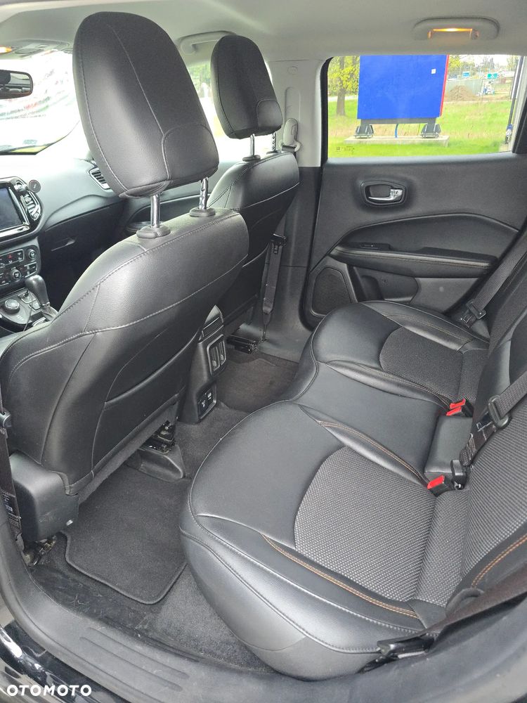 Jeep Compass 1.4 TMair Limited 4WD S&S - 9