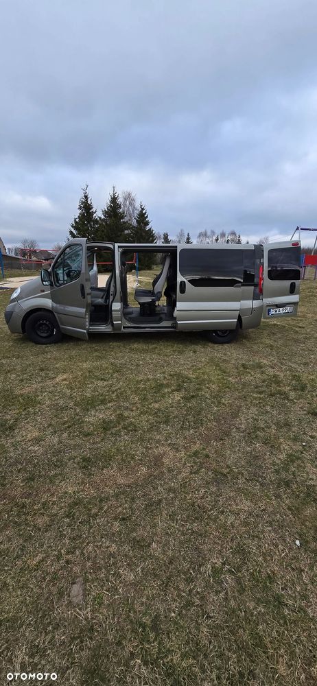 Opel Vivaro L2H1 2.9t - 14