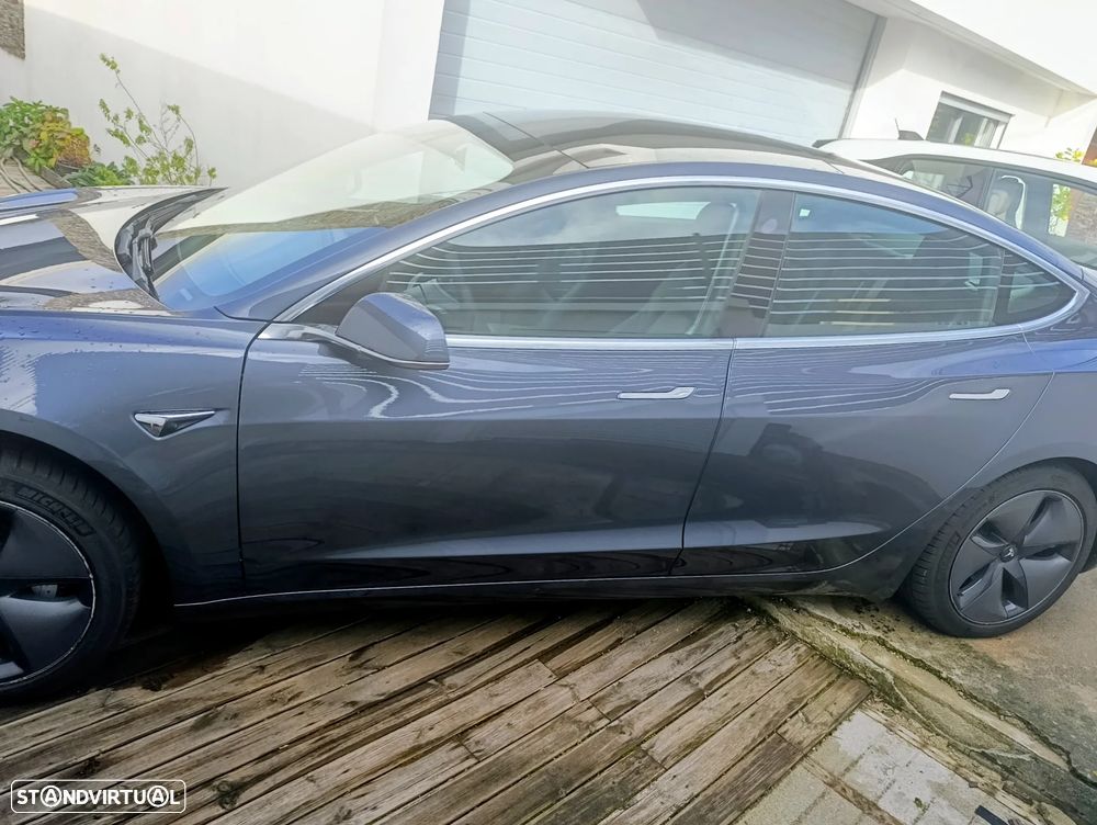 Tesla Model 3 Standard Range Plus RWD - 5