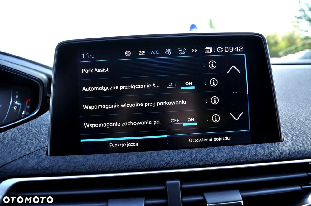 Peugeot 3008 1.2 PureTech Allure S&S EAT6 - 26