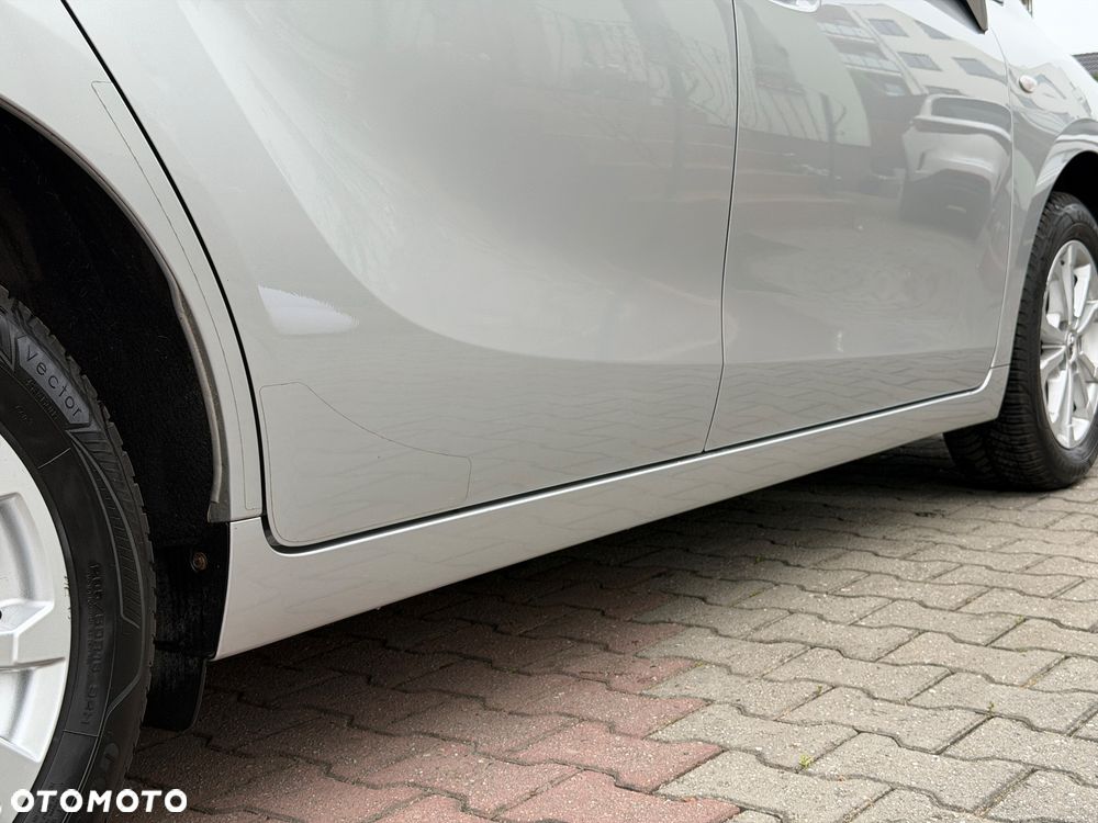 Toyota Verso 1.8 Multidrive Edition - 14