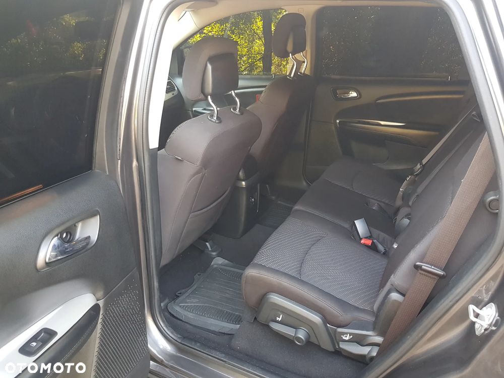 Dodge Journey - 11
