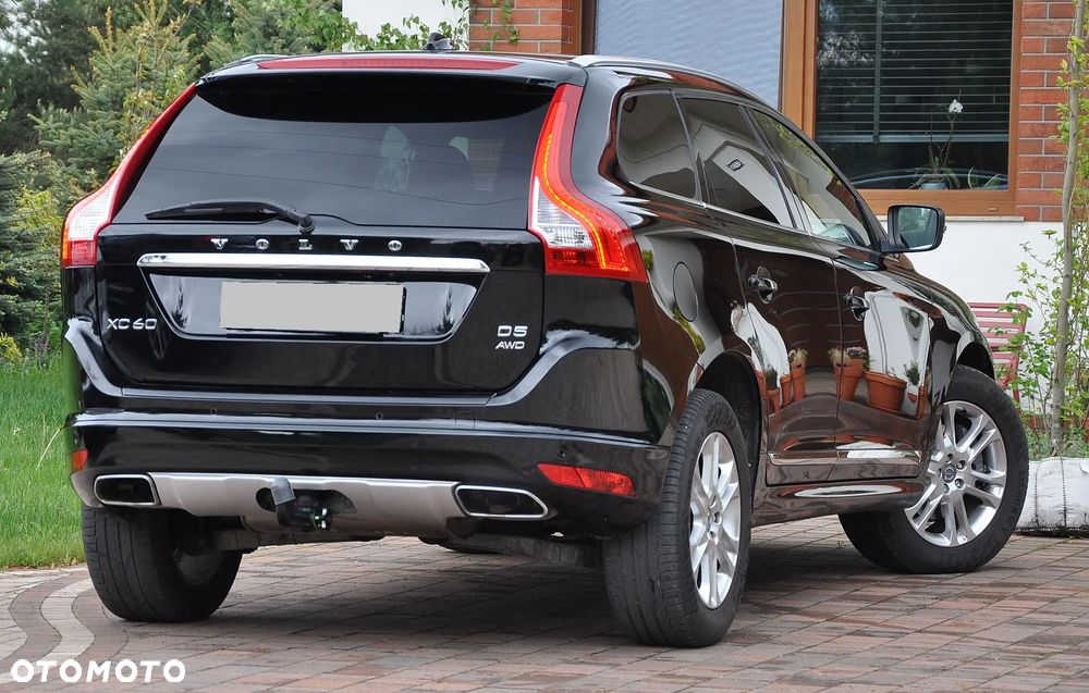 Volvo XC 60 D5 AWD Geartronic Summum - 16