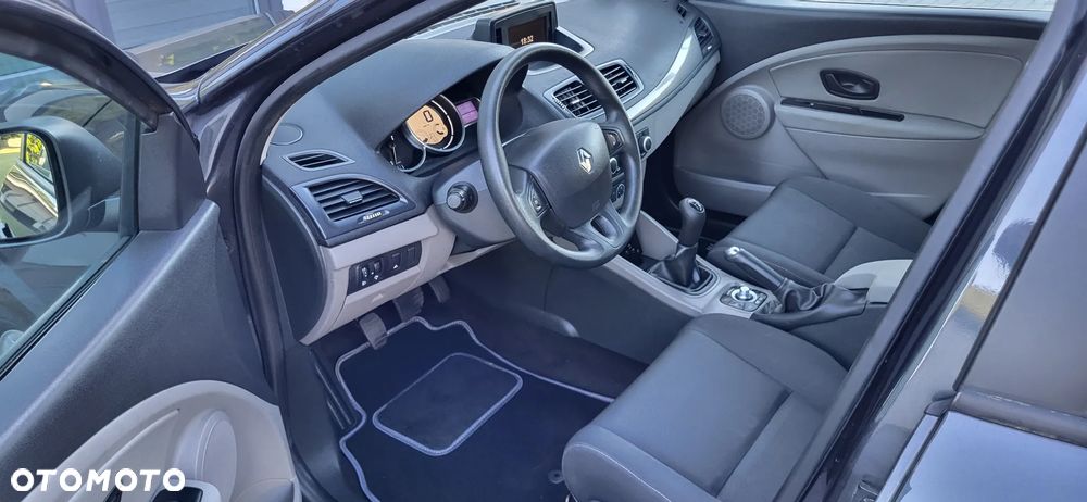 Renault Megane 1.6 16V Style Edition - 19
