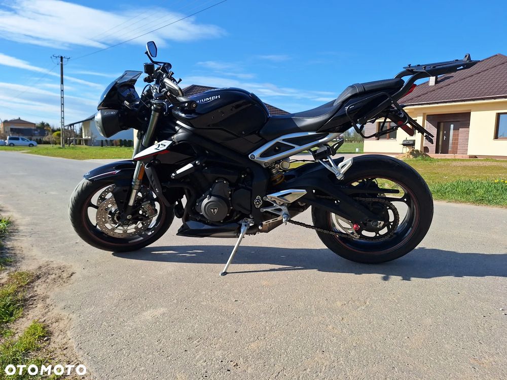 Triumph Street Triple - 5