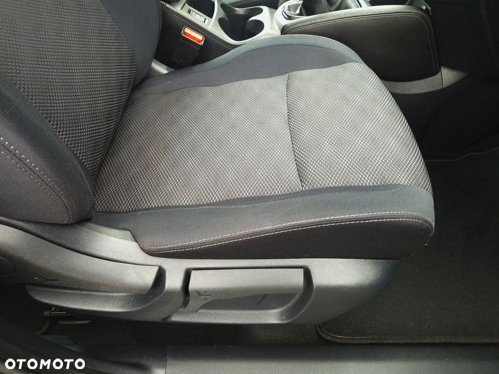 Nissan Qashqai - 37