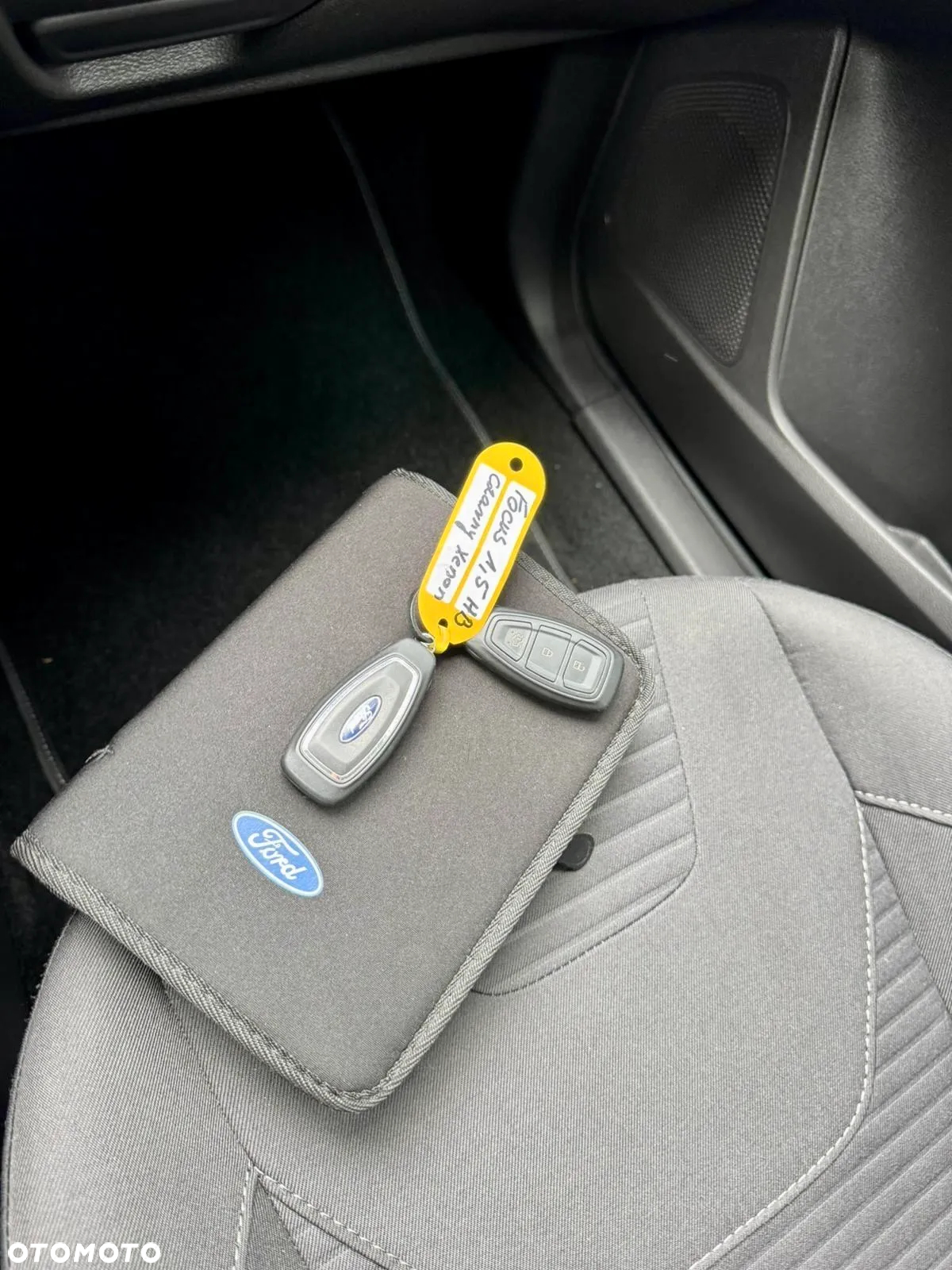 Ford Focus 1.5 EcoBoost Start-Stopp-System TITANIUM - 24