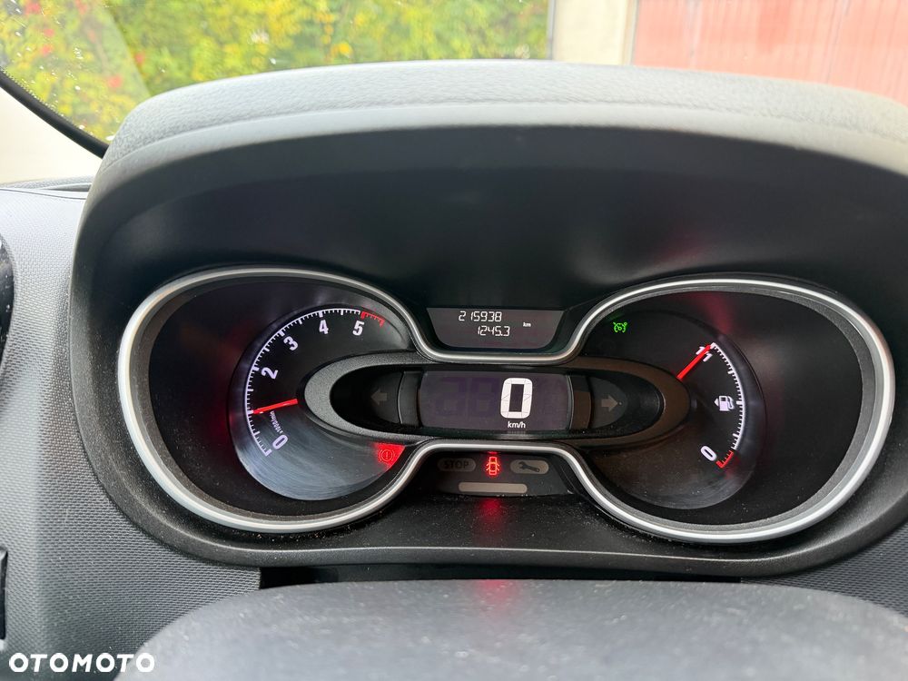 Opel Vivaro - 21
