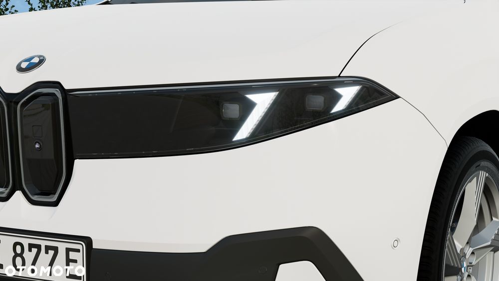 BMW iX3 - 10