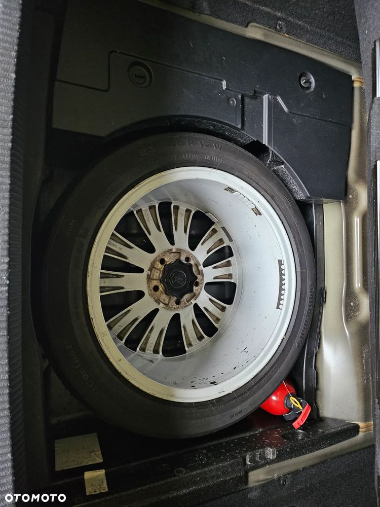 Volkswagen CC 2.0 TDI BlueMotion Technology - 25