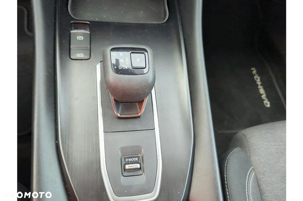 Nissan Qashqai 1.3 DIG-T MHEV N-Connecta Xtronic - 8