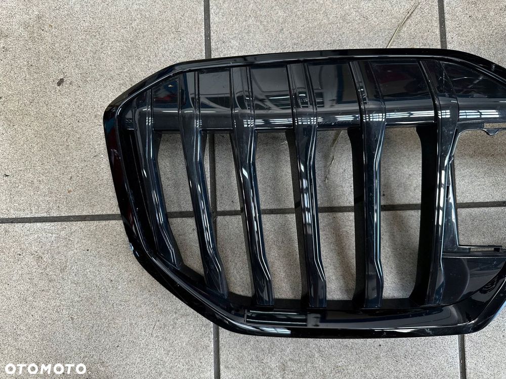 GRILL GRIL ATRAPA CHŁODNICY BMW 2 U06 9882243-13 - 2