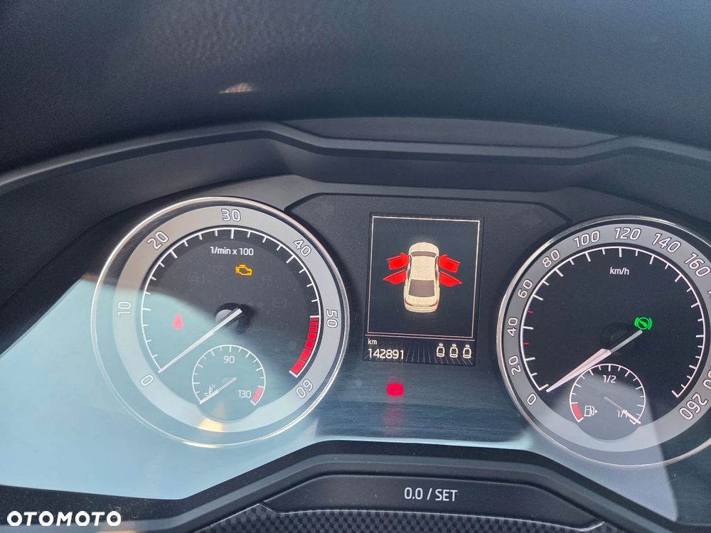 Skoda Superb 2.0 TDI 4x4 Sportline DSG - 3