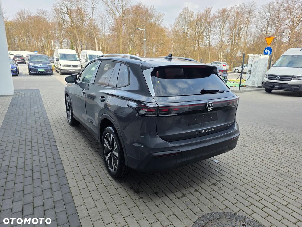 Volkswagen Tiguan 2.0 TSI 4Mot Life Plus DSG - 5