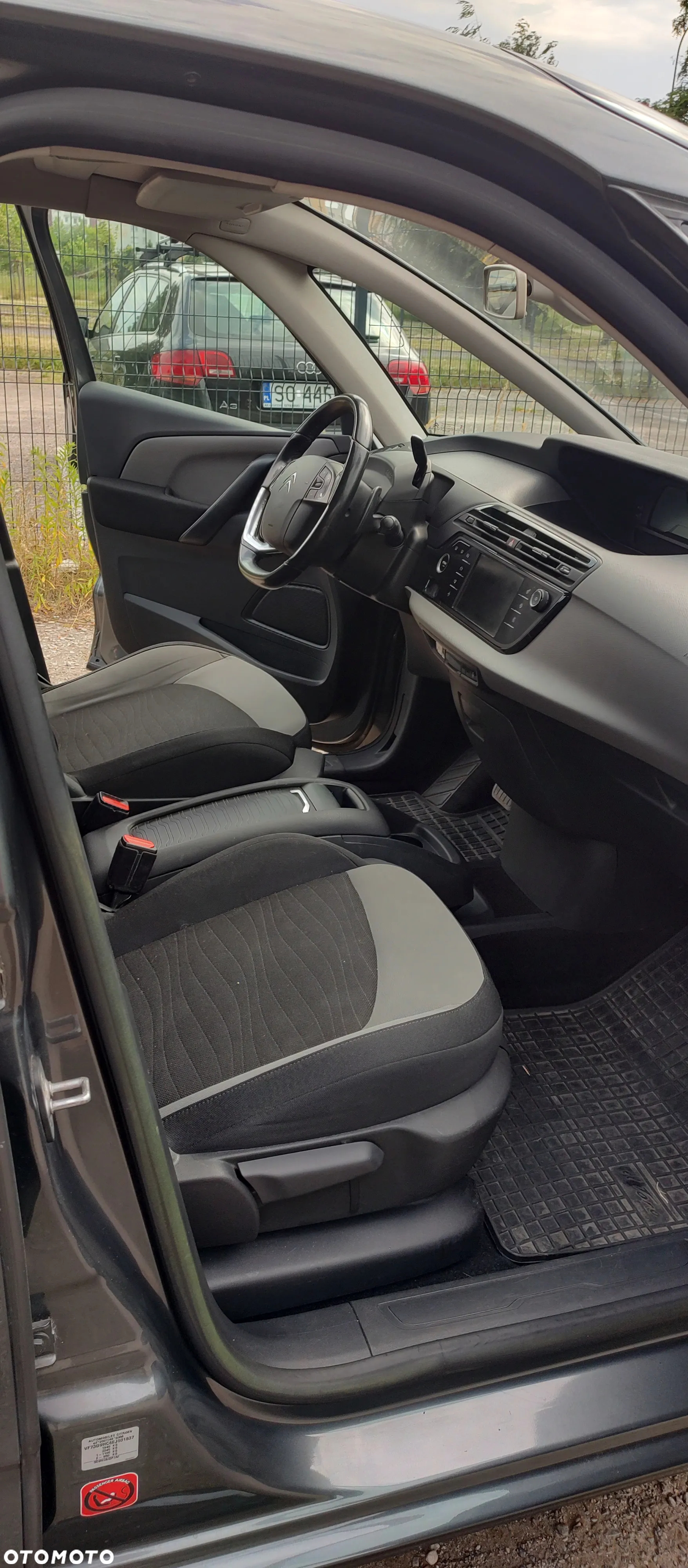 Citroën C4 Picasso e-HDi 115 ETG6 Business Class - 13