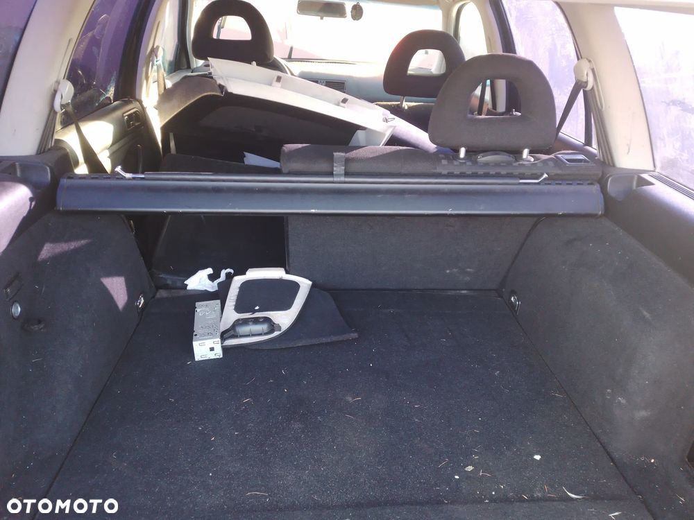 VW BORA   1.9 TDI AUY, AJM   KLAPA BAGAŻNIKA   LO41/L041 - 36